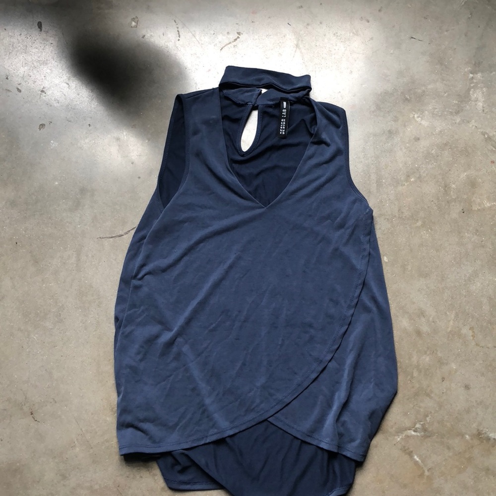 DESIGN LAB Tank